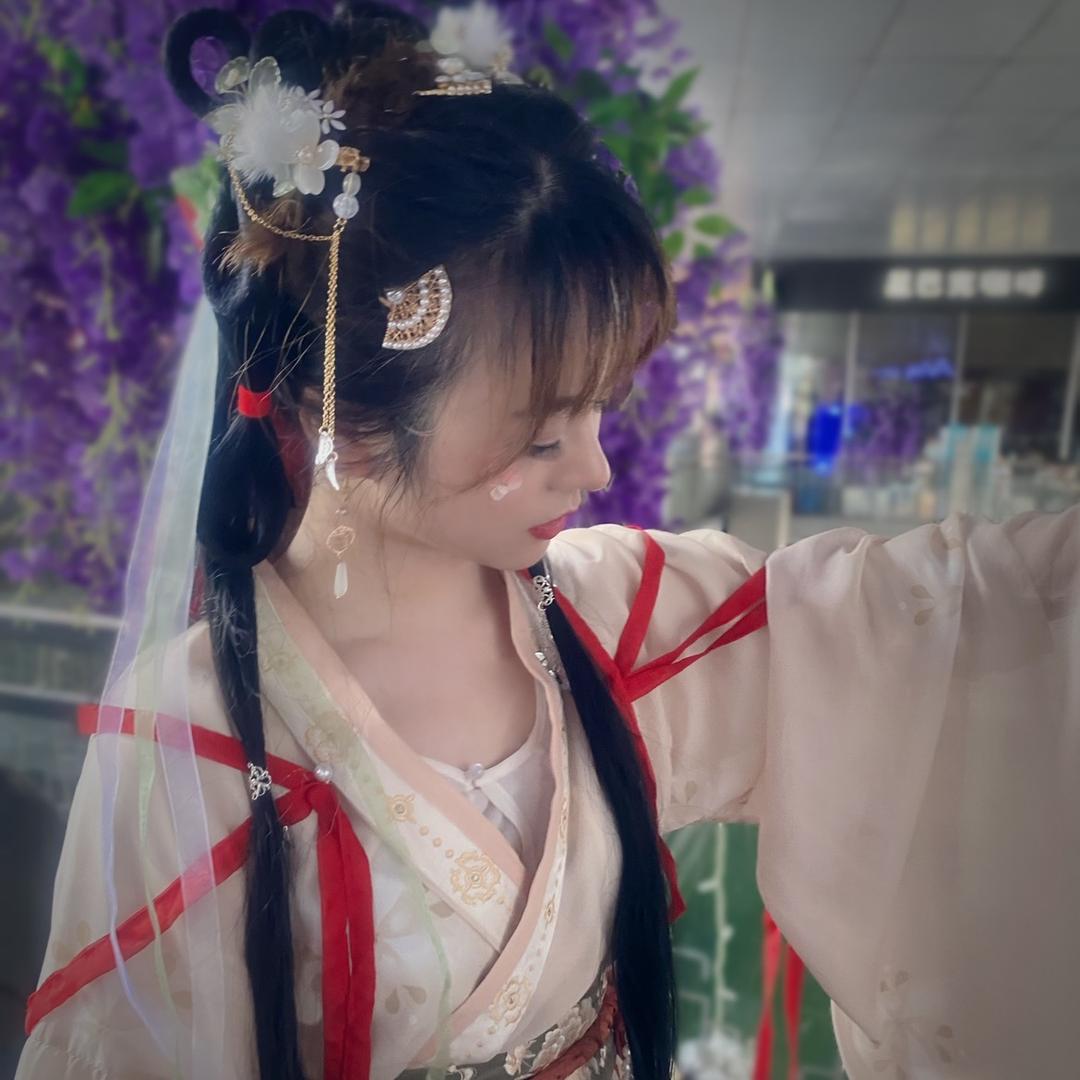 小梦瑶🍭