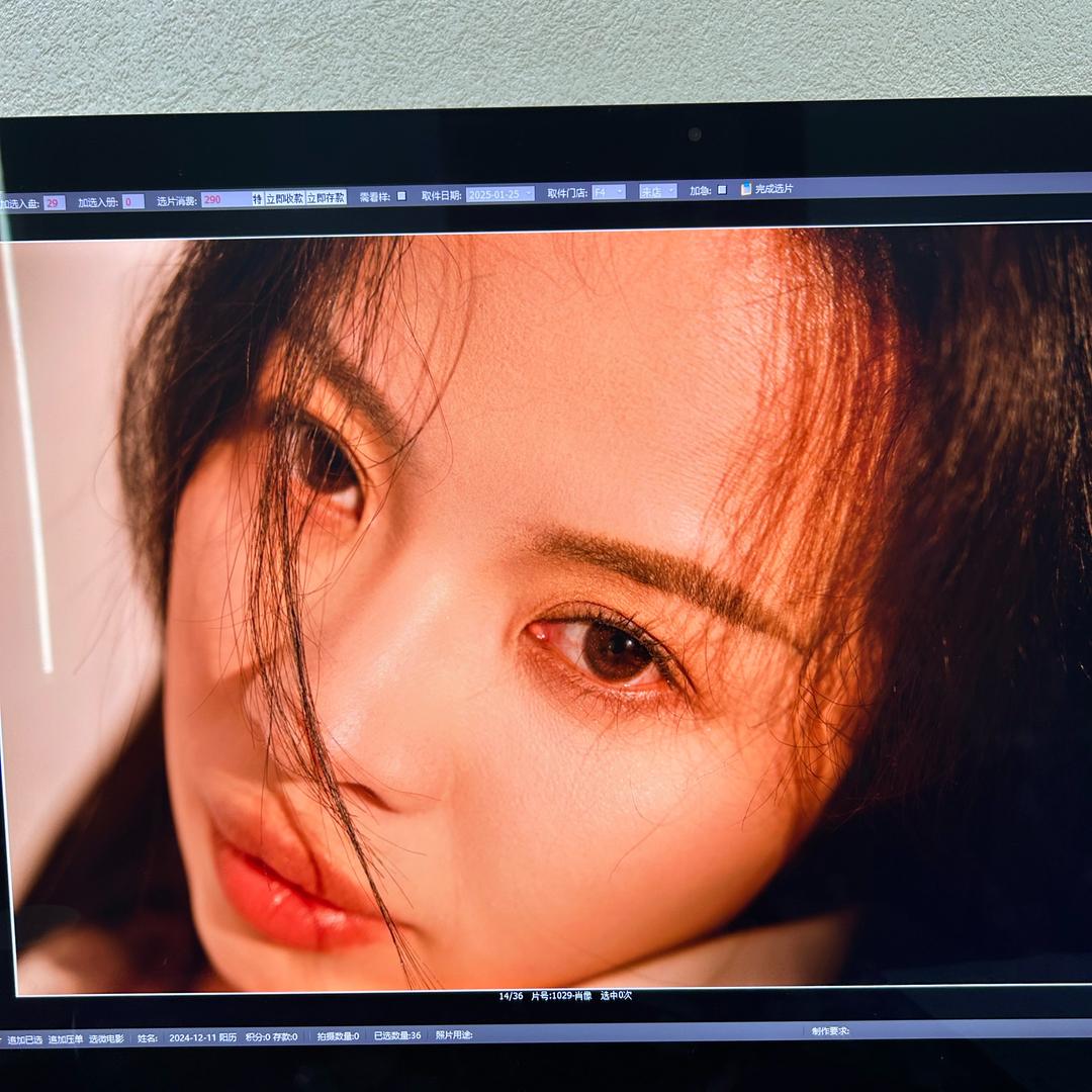 MOTO手机（广州百脑汇1B09店）