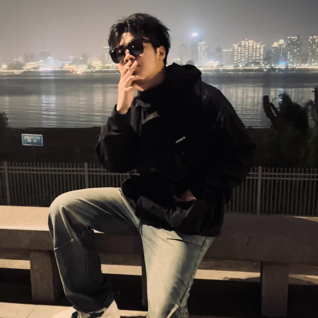小王同志
