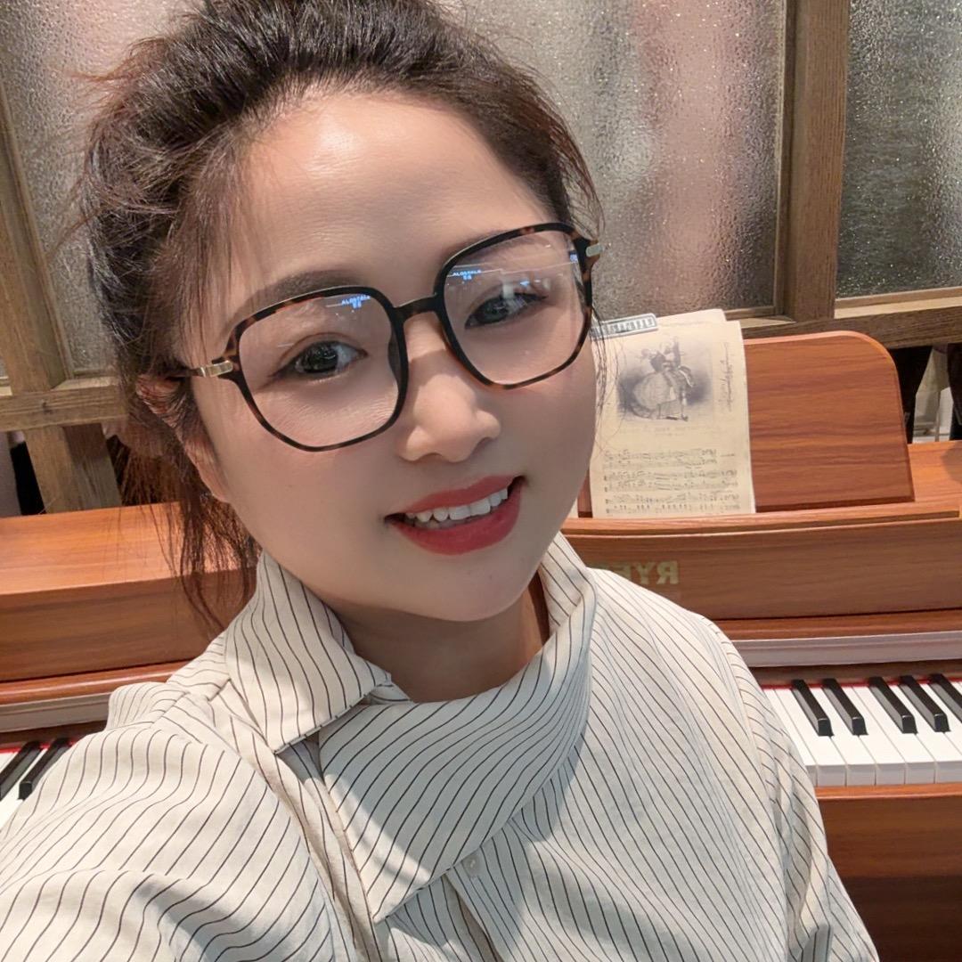 小阿丽