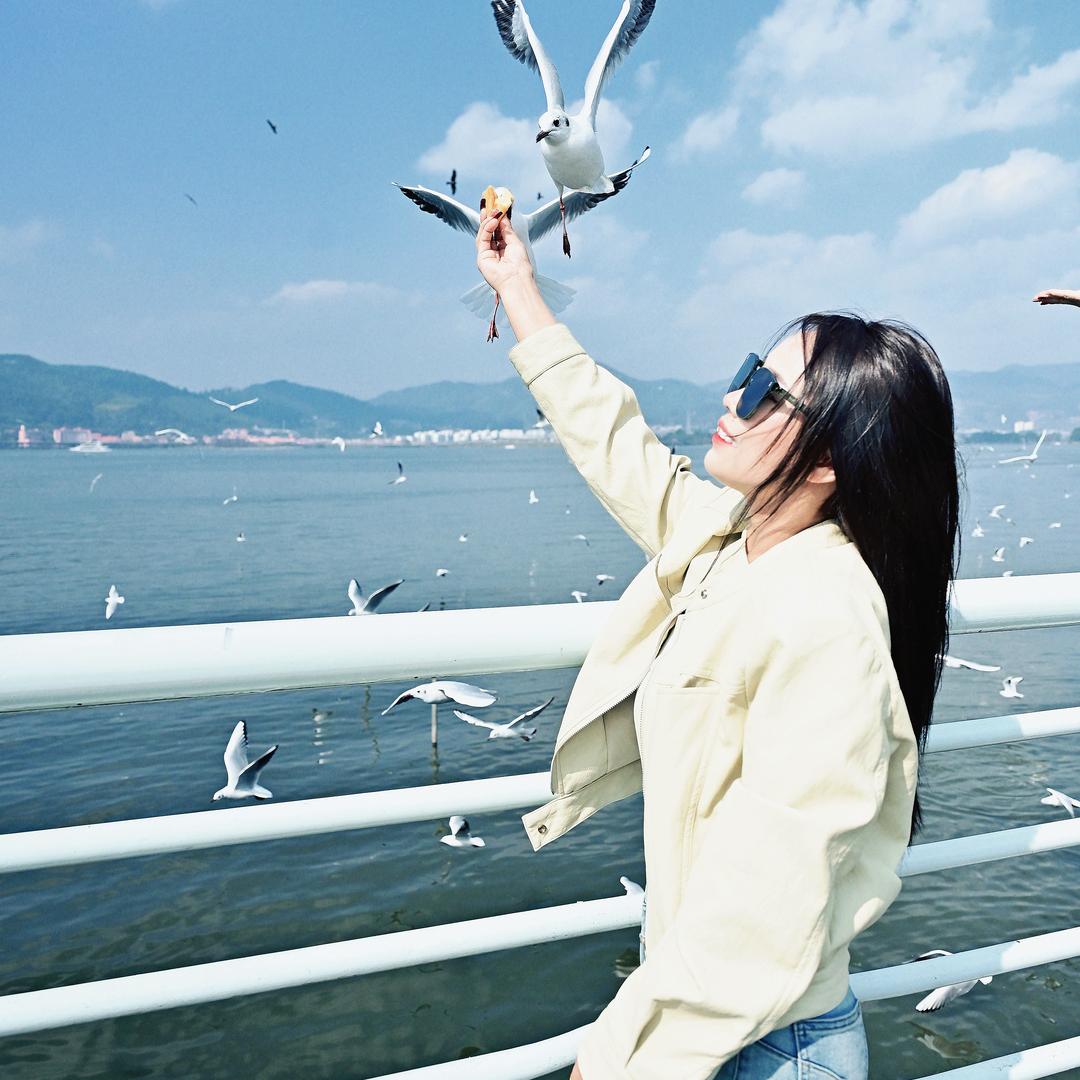 美牙收学员.小香香