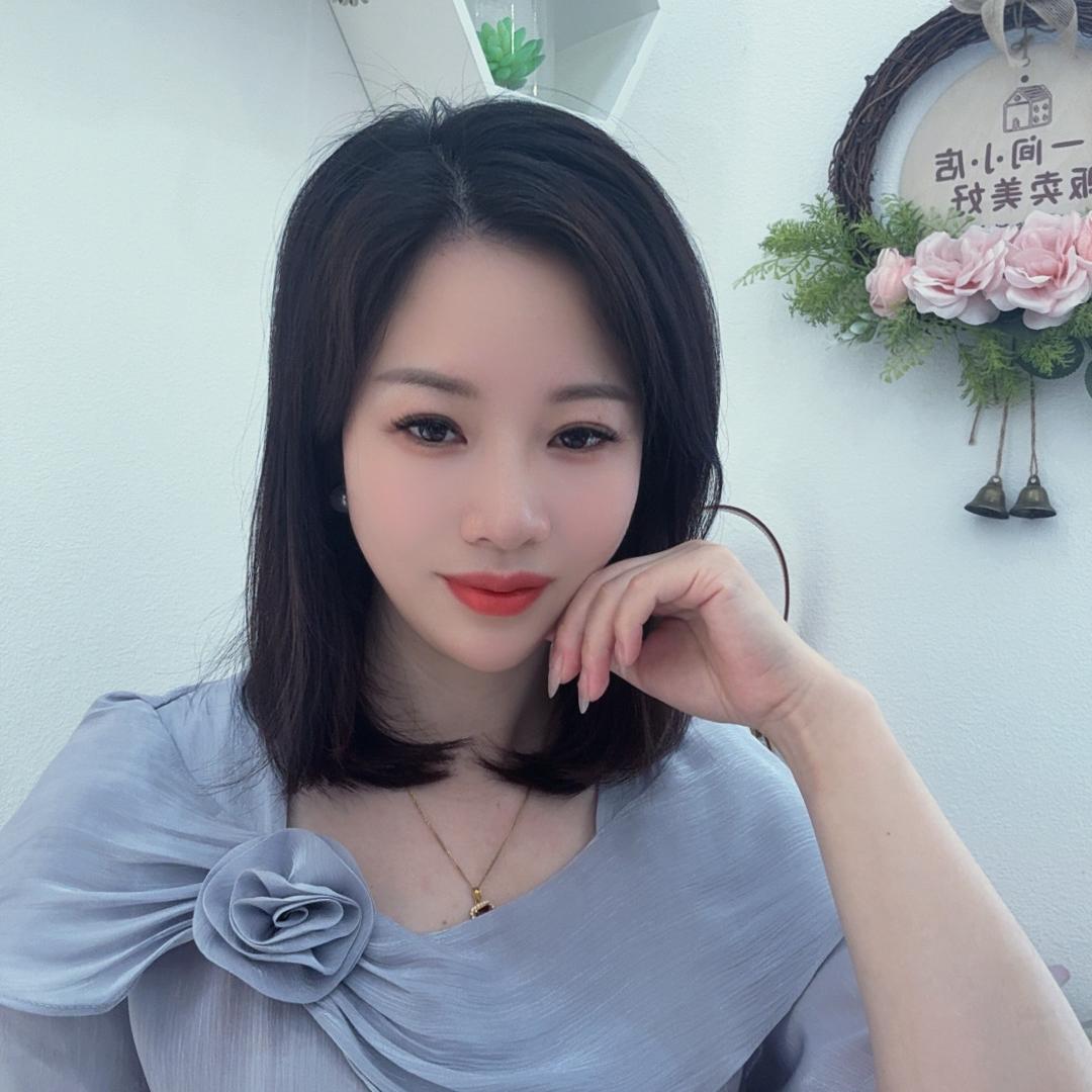 麻城广场衣之源穿搭