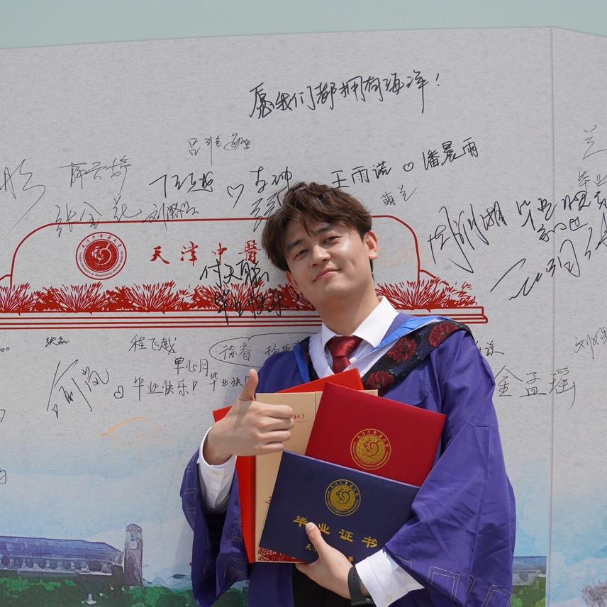 叨叨付不叨叨👨🏻‍🎓