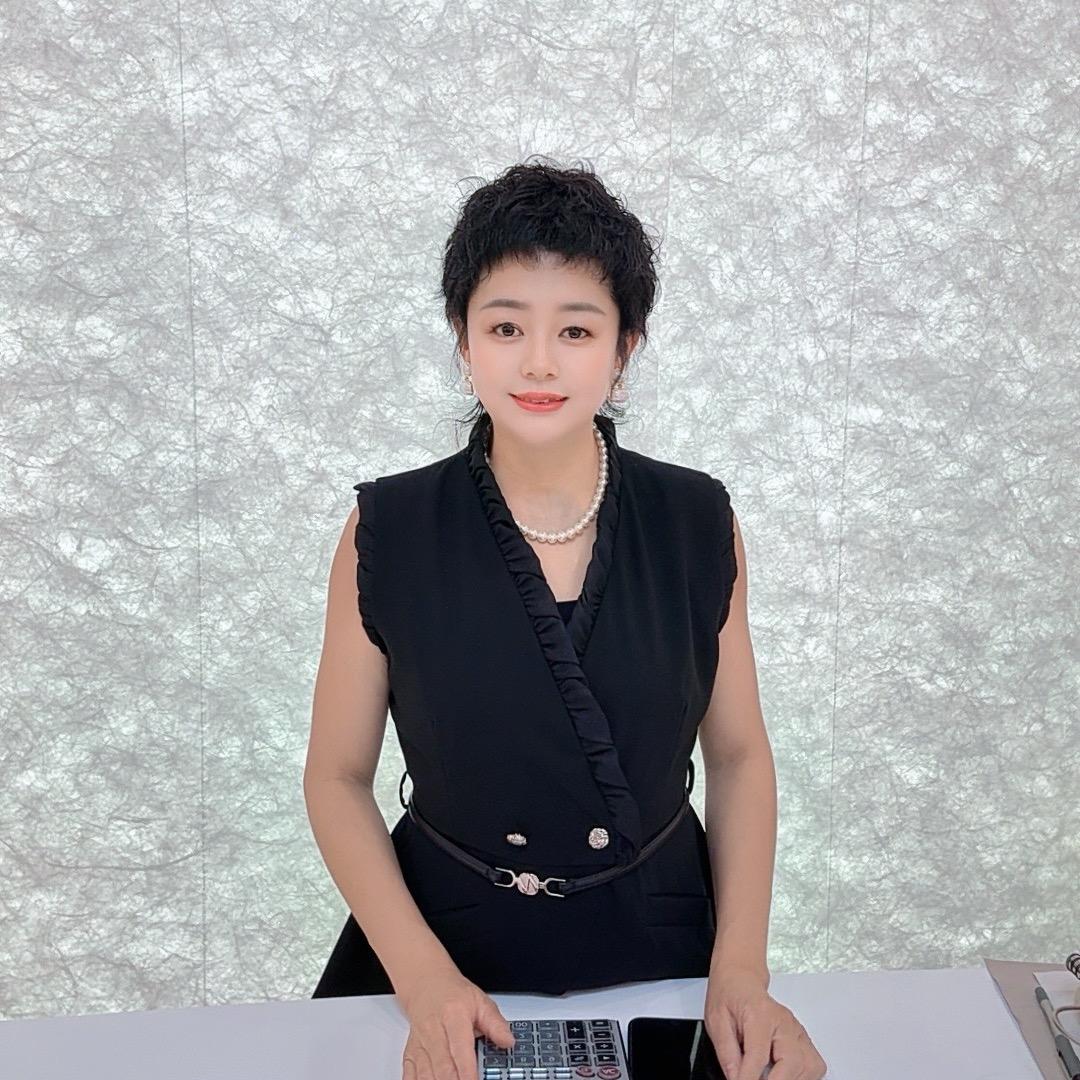 MINZI   敏子女装集合店