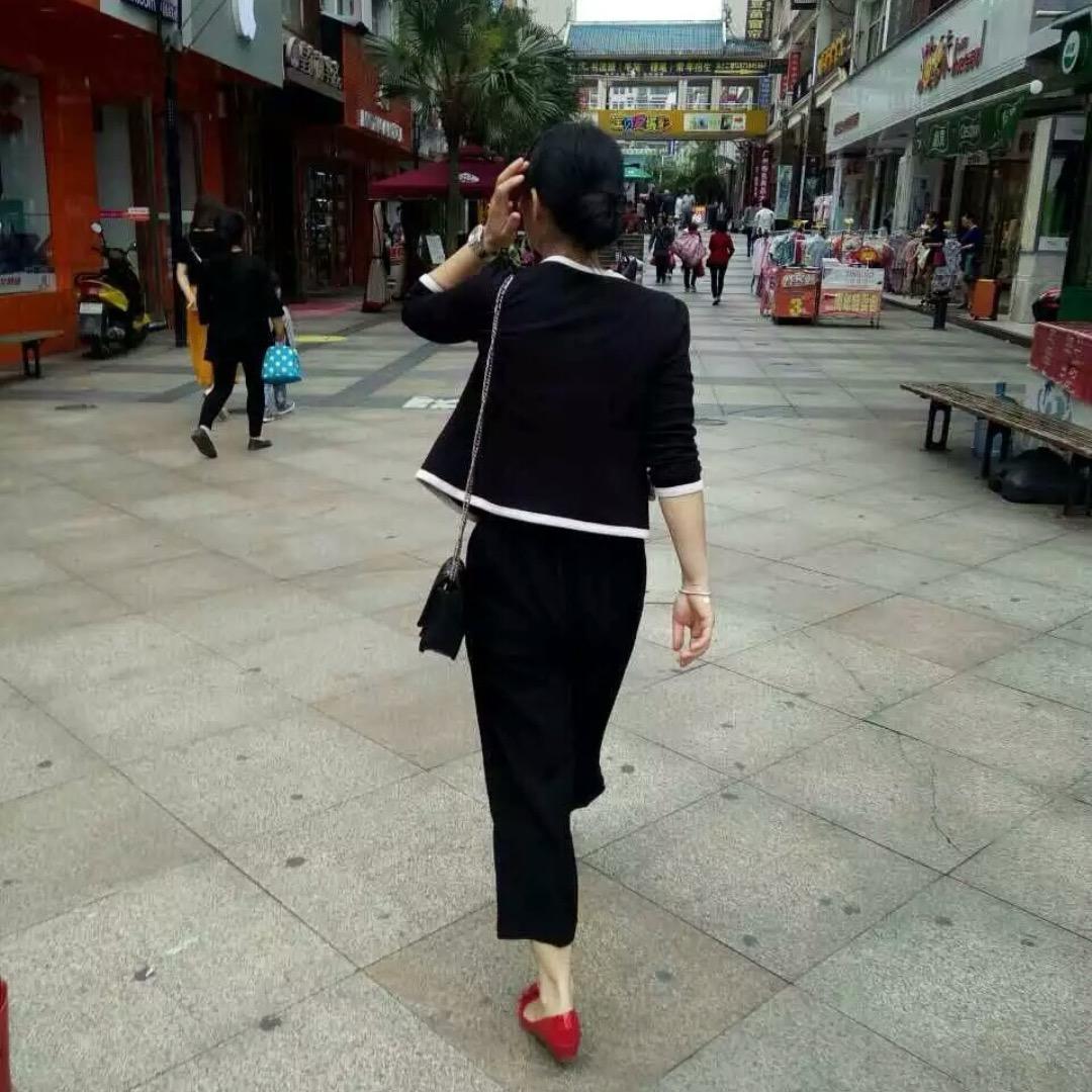 罗罗（吾悦湘中店）