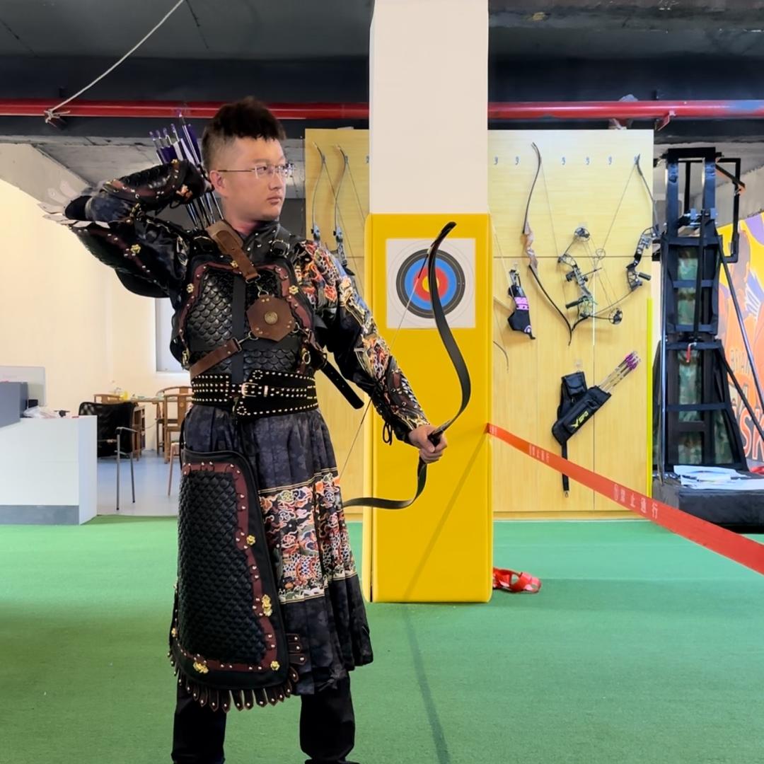 在五常开箭馆的80后