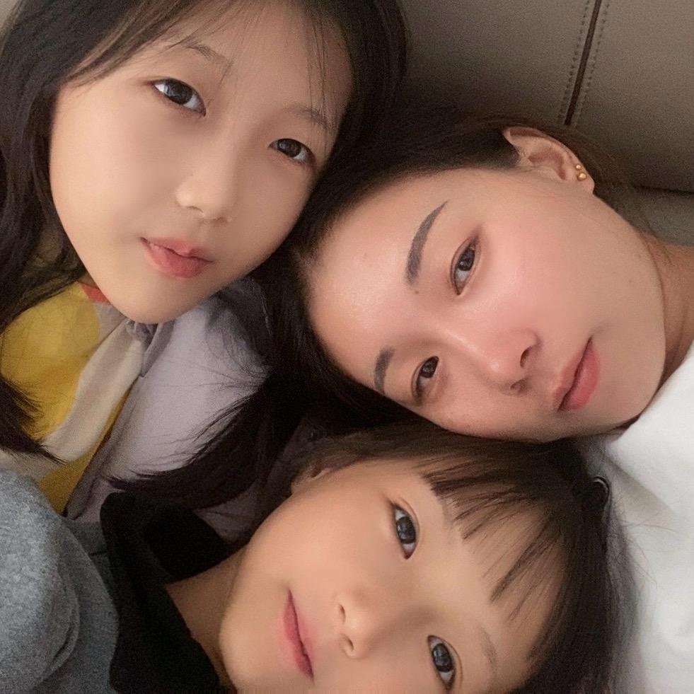 昕昕、薇薇的麻麻