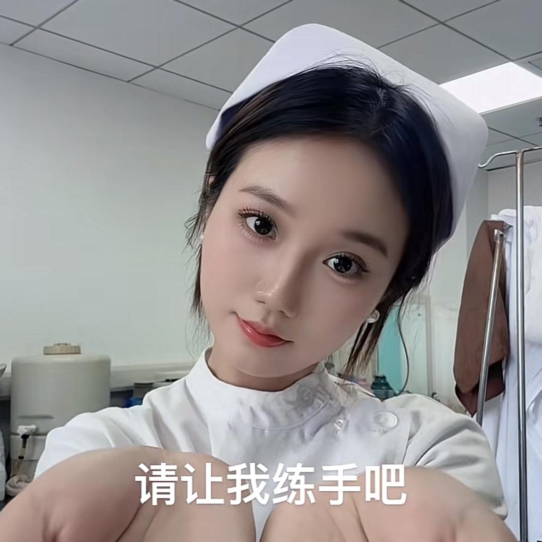 打翻蓝莓汁