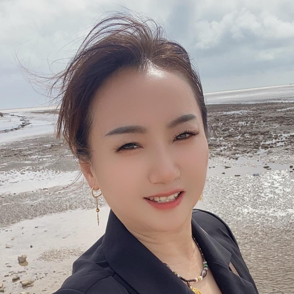 开心的我😝