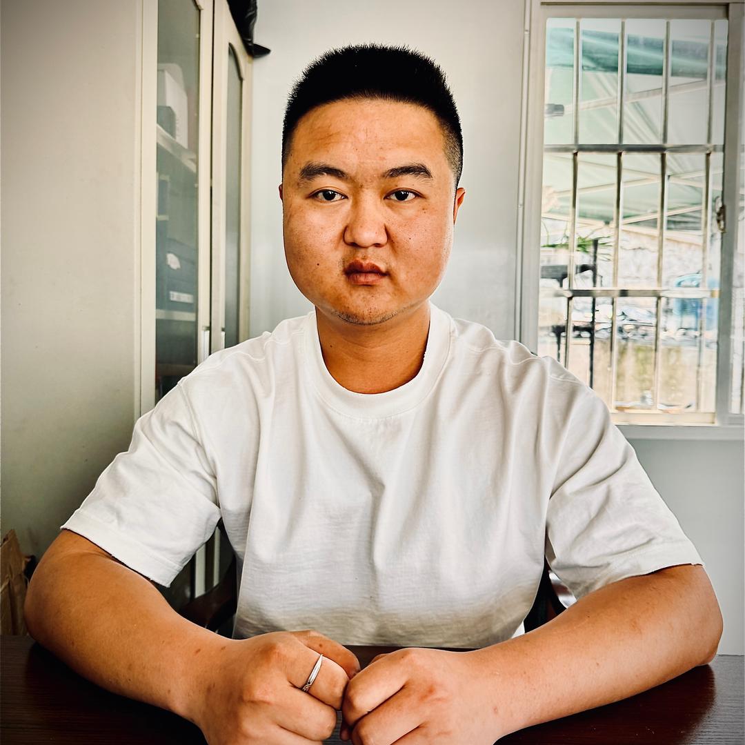 大潘二手车主播颜进