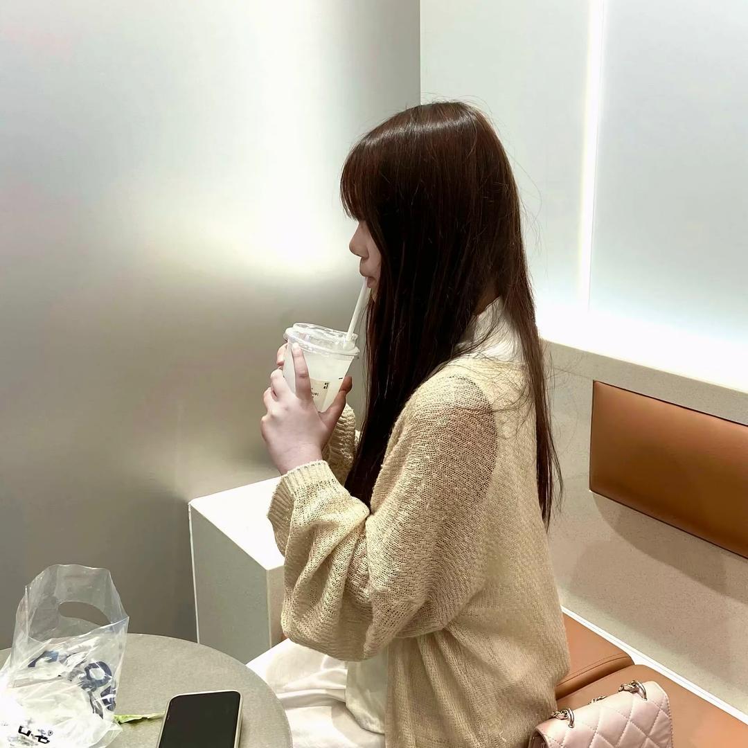 小婷睡不醒