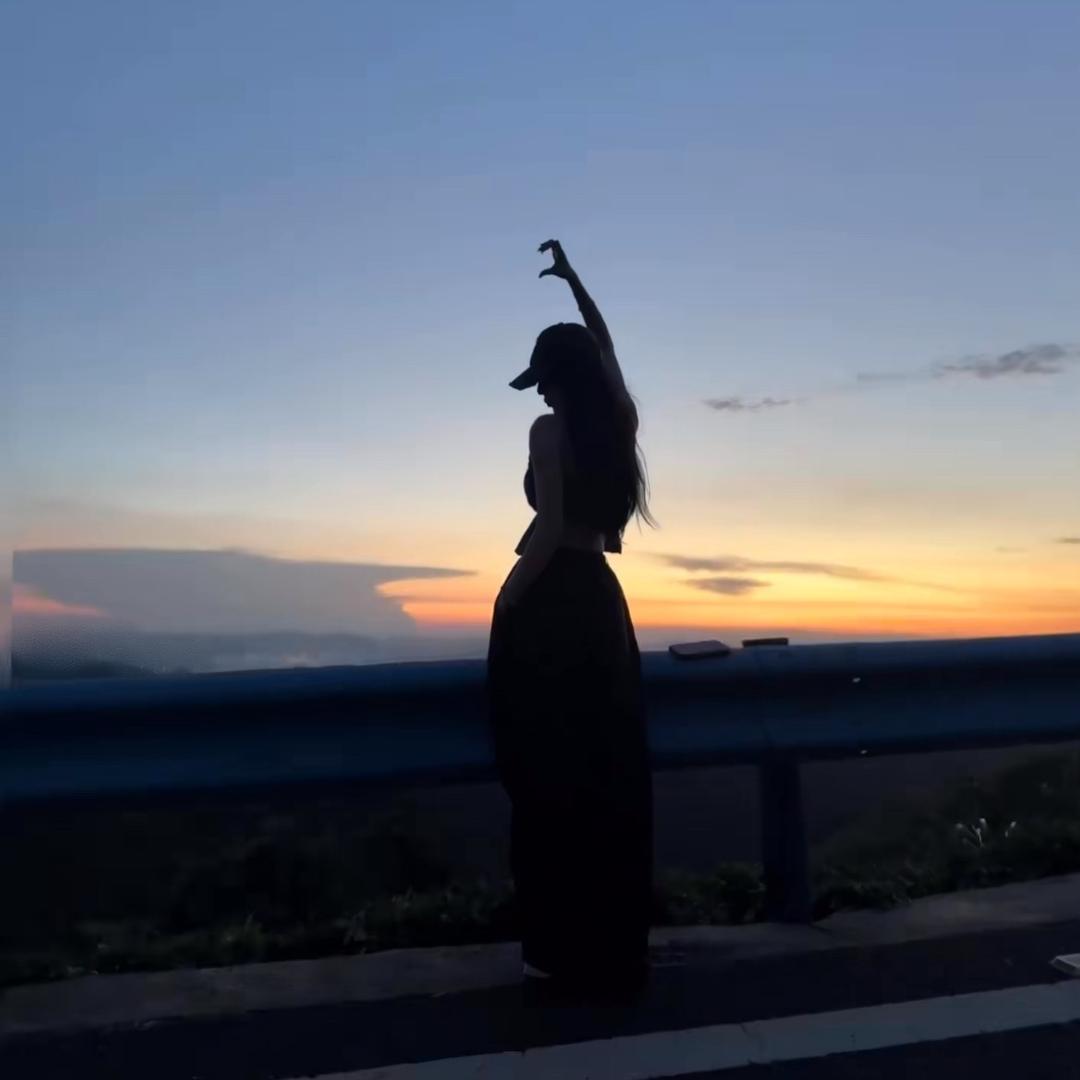 Xiiiiii