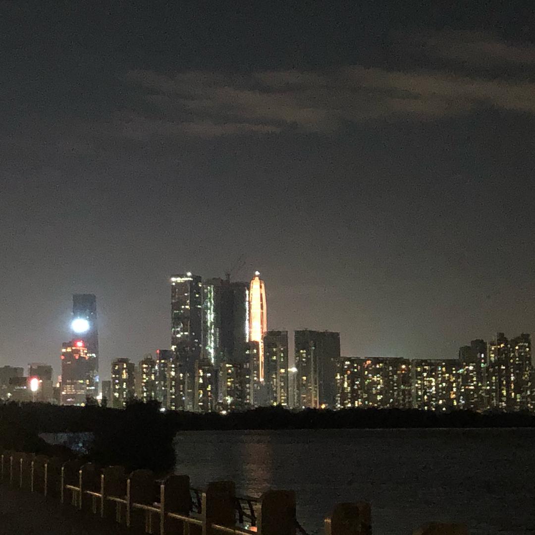 闻氏医院的苏峨眉头像