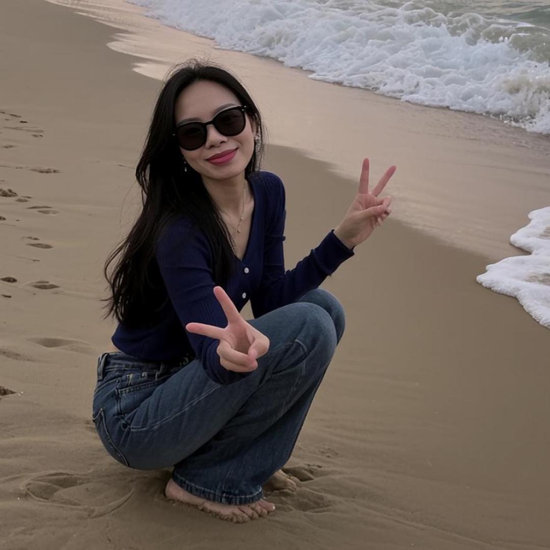 莲上流行前线服装