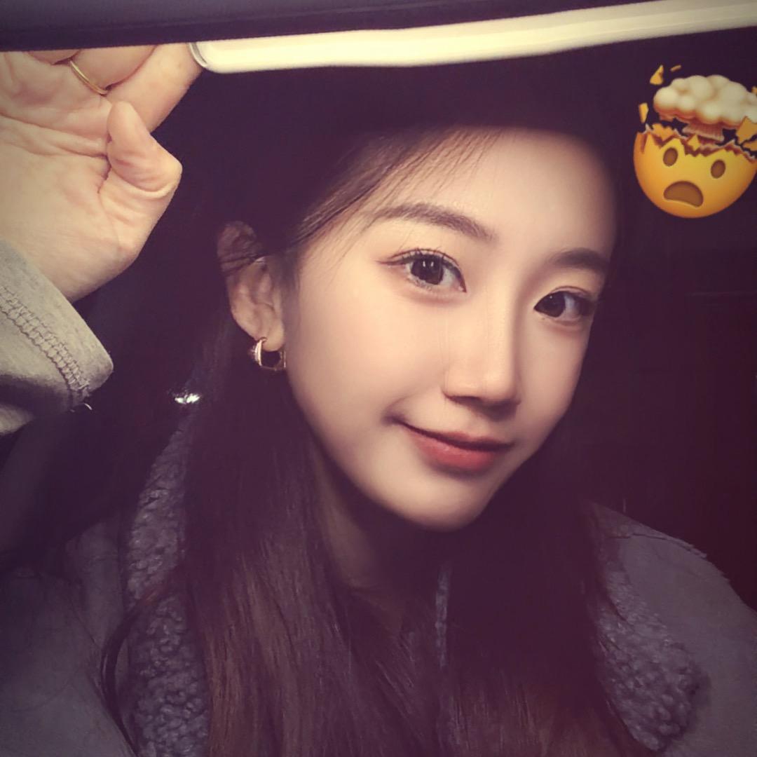 王🧏‍♀️Yao