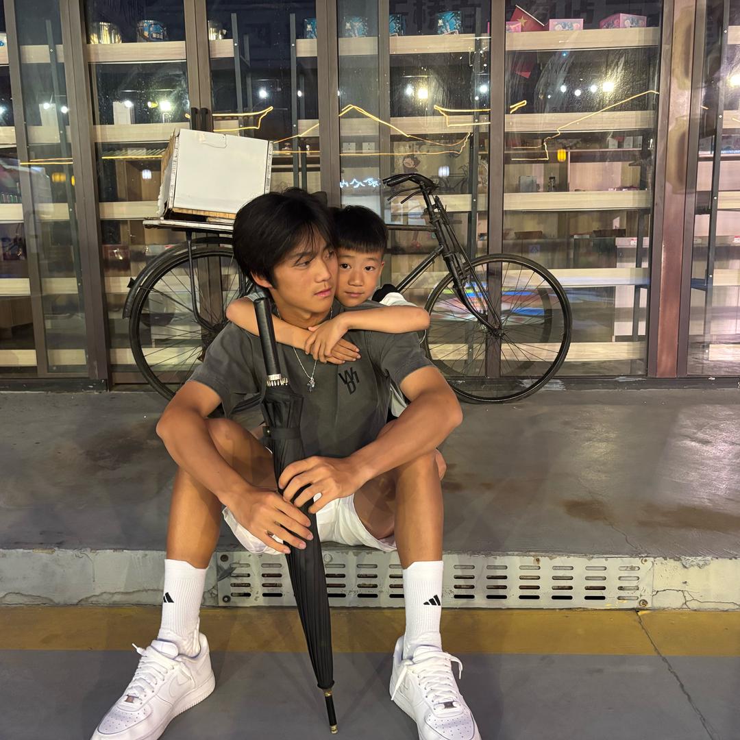 家有网球少年