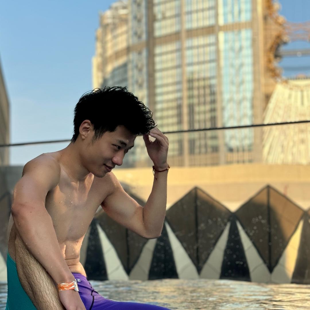 张教不会压弯