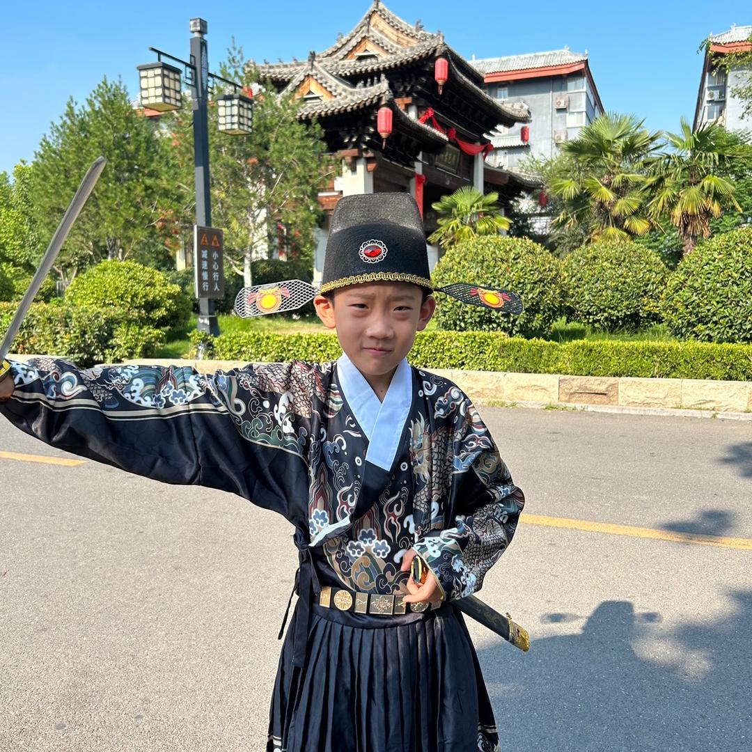 李博为