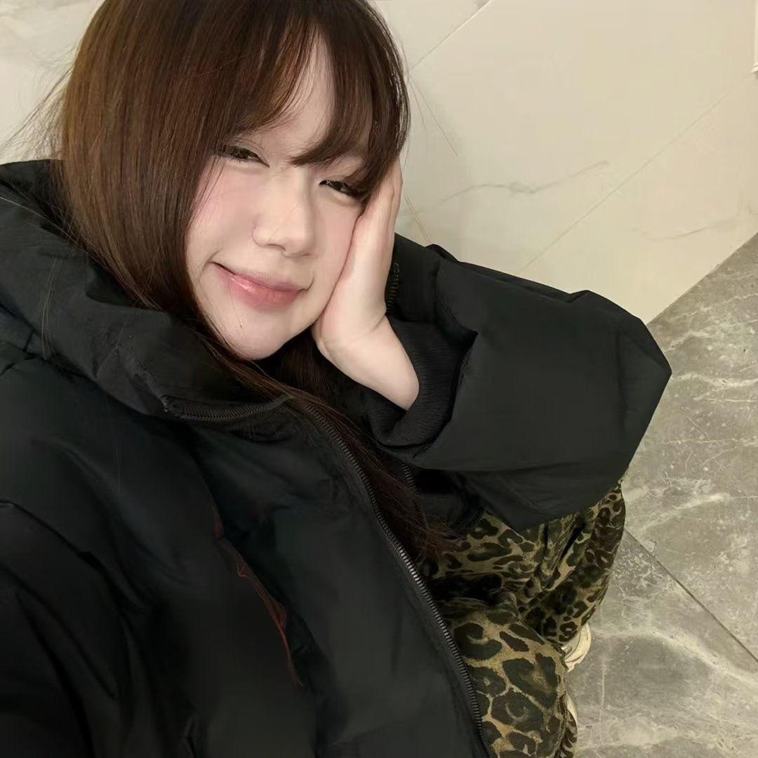 富三三