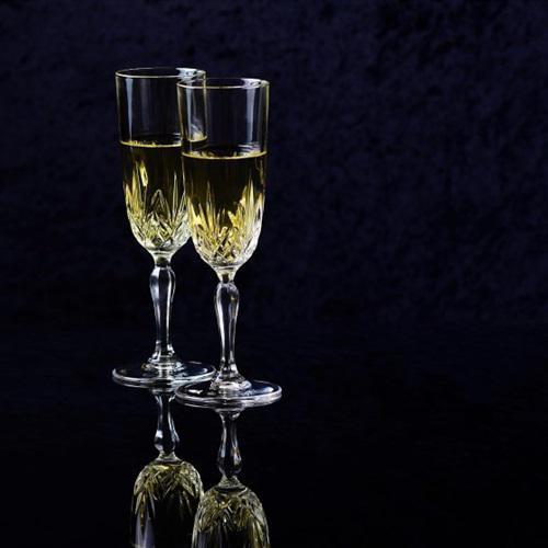 ༊你长得丑别管我এ᭄ ࿐้