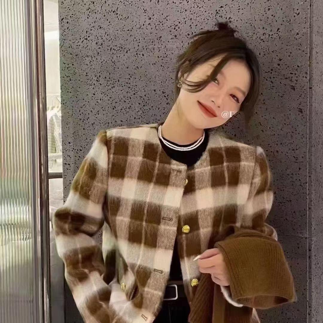 张侠女装店