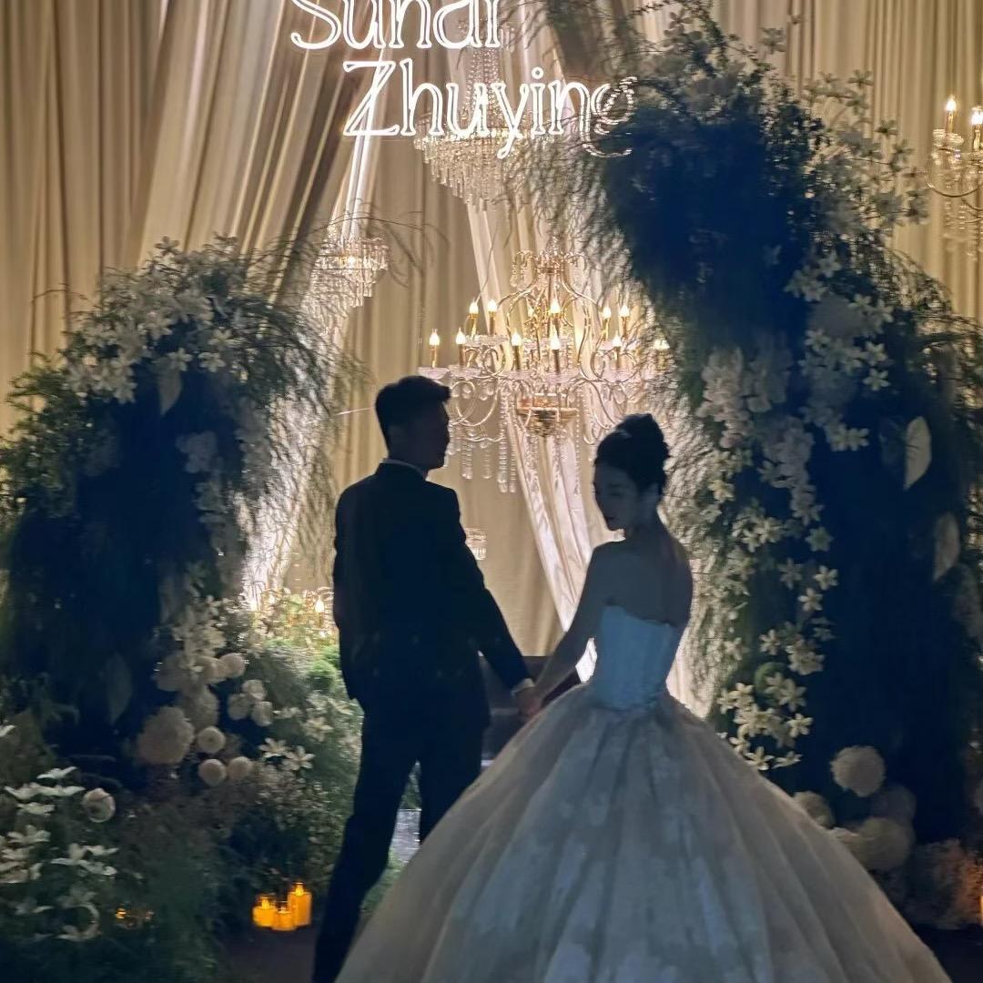 泗阳婚礼策划师---兰兰