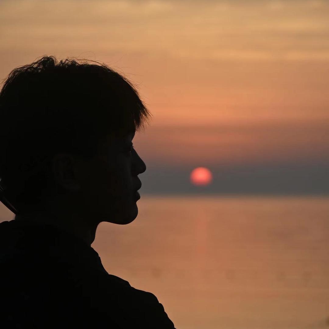 男人有担当丶