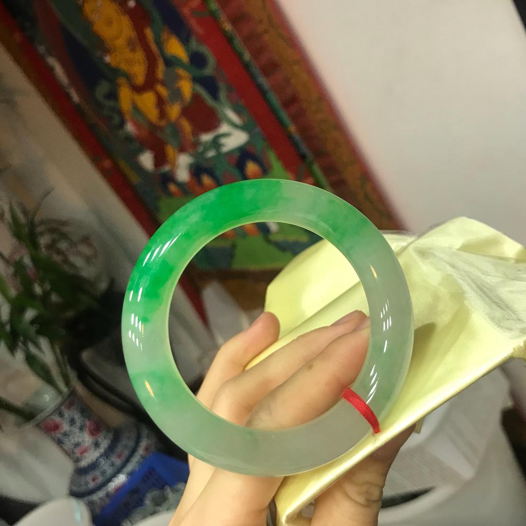 钛合翡翠个体店