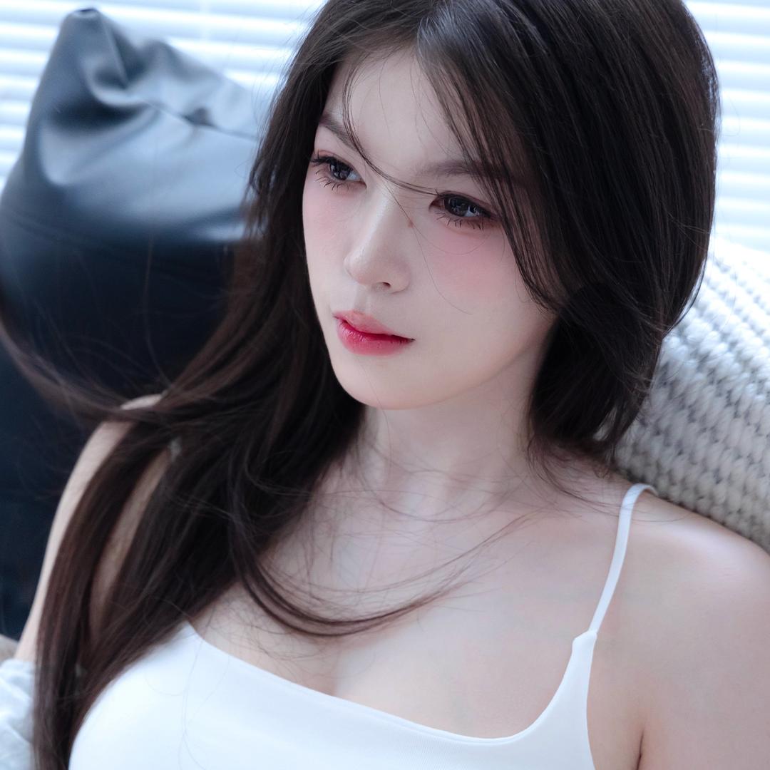 小美ꉂ ･ ･ ིྀฅ
