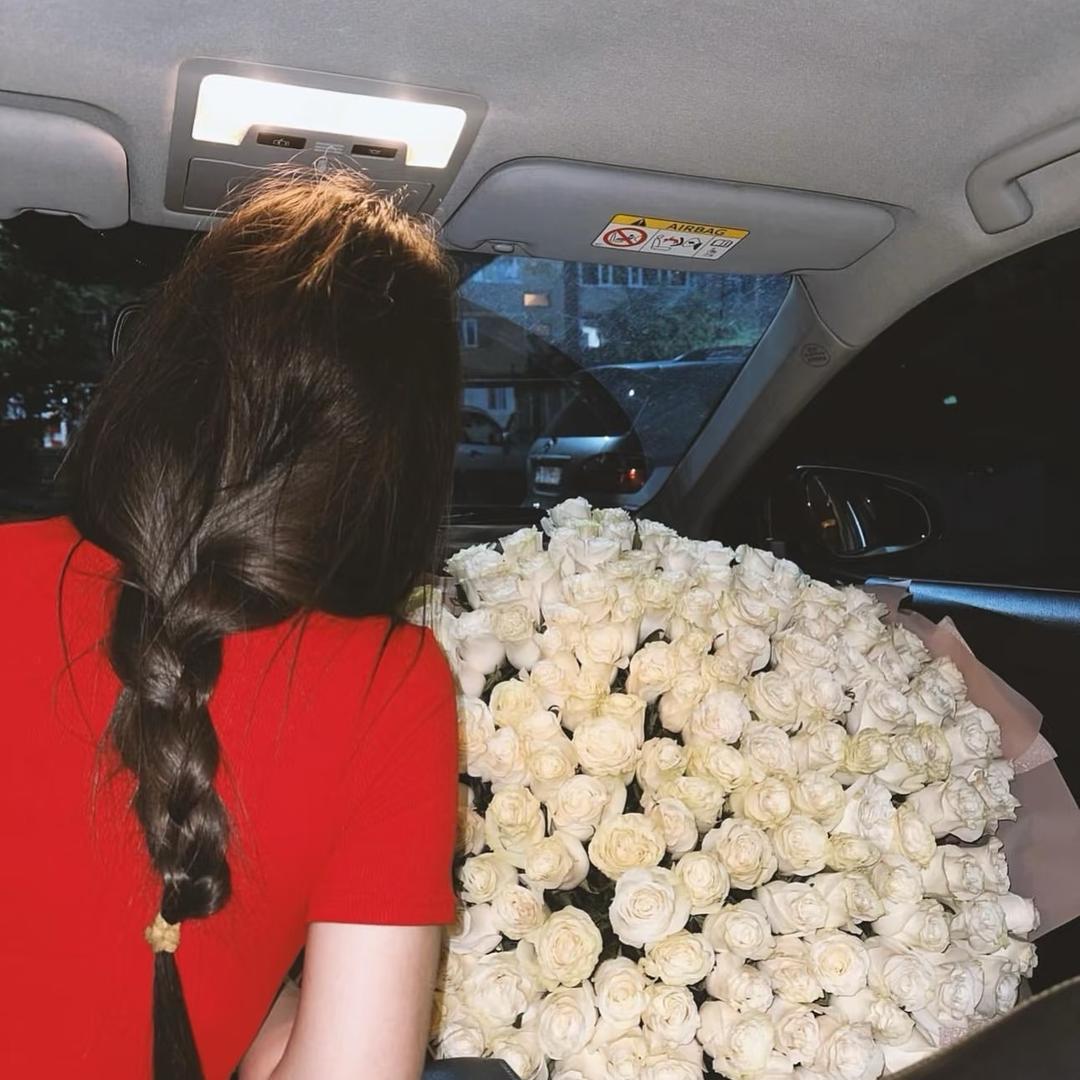 🌸.