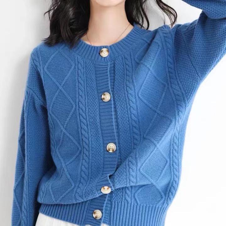 悦凡羊毛羊绒服饰