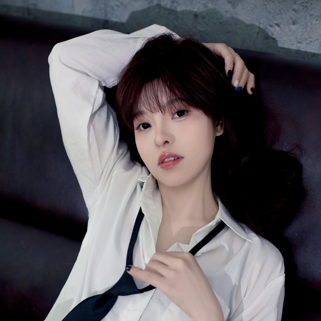 阿丽
