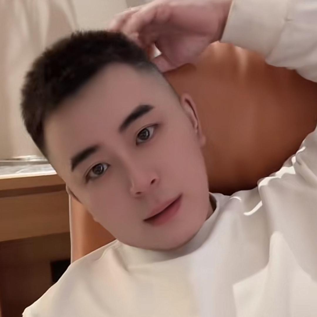L先生🔱