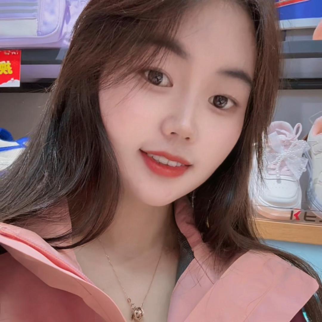 李萍KFT脚王儿童童鞋(水城六店)