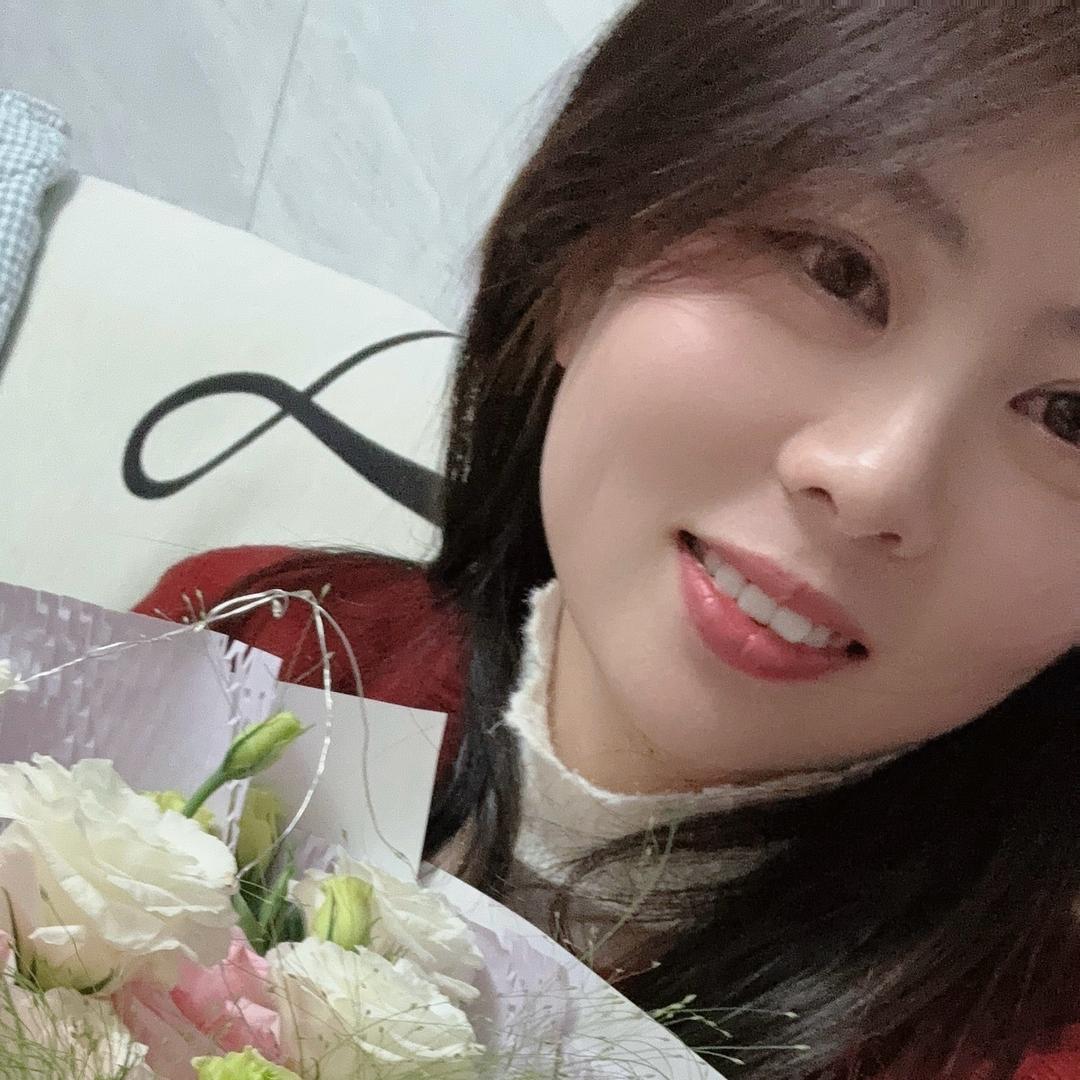 云💋