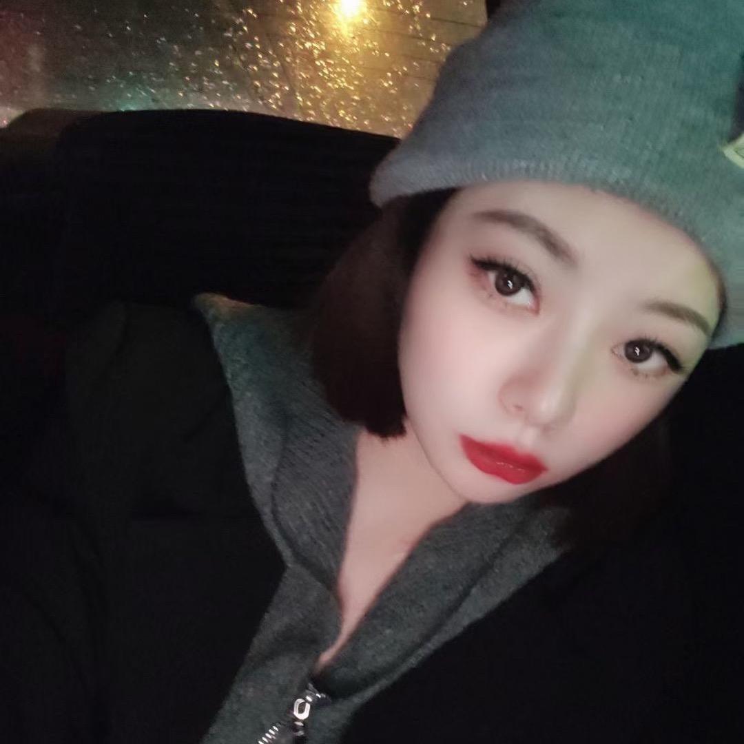 蟹蟹x🐚r （见张艺兴3.0版）