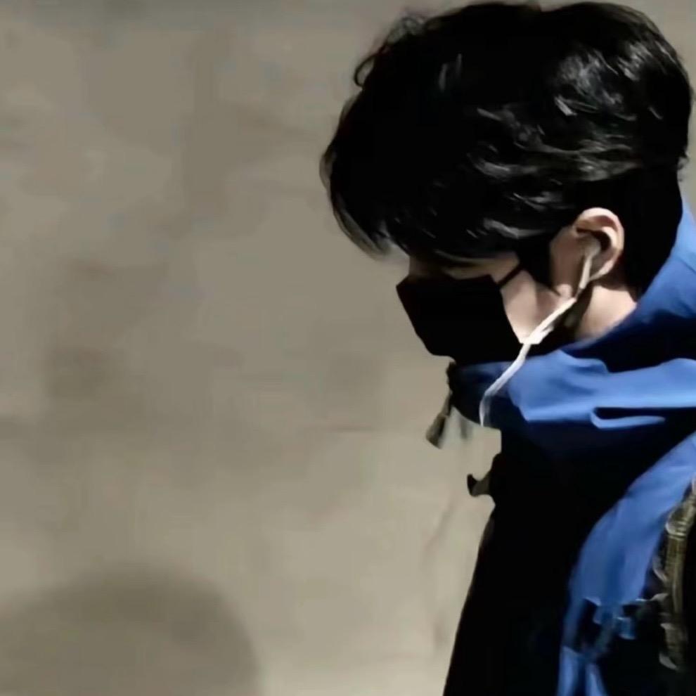 每天都好困💚💚💚