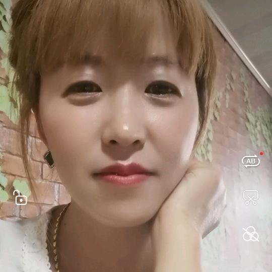 阳光女人