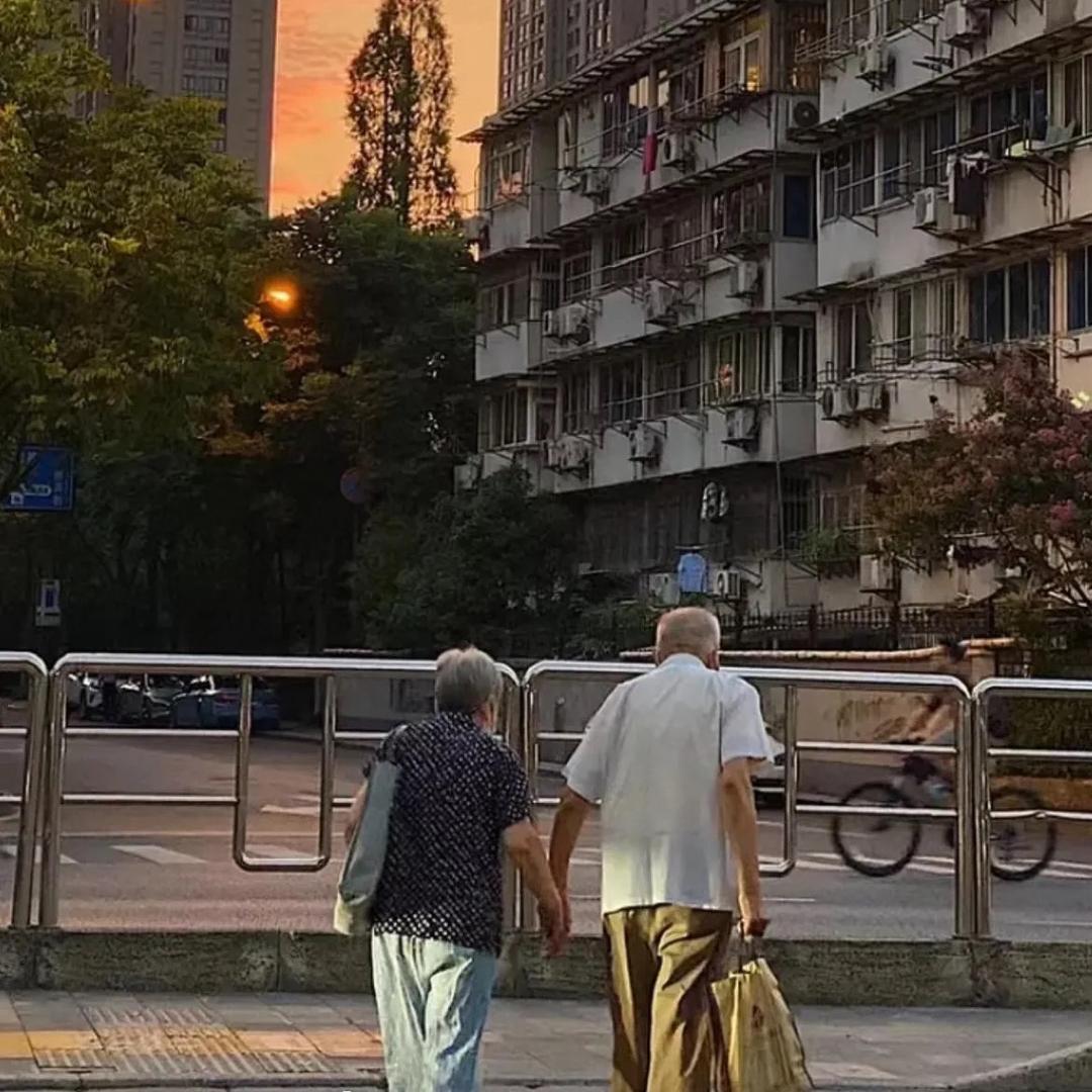 嘻嘻哈哈