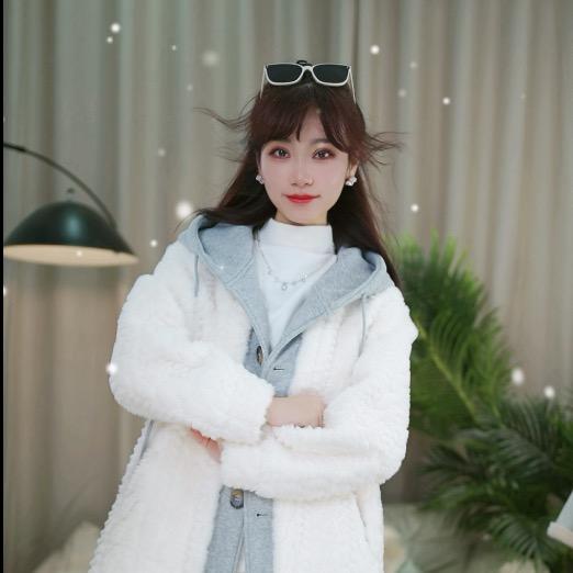 依白莉诗服饰