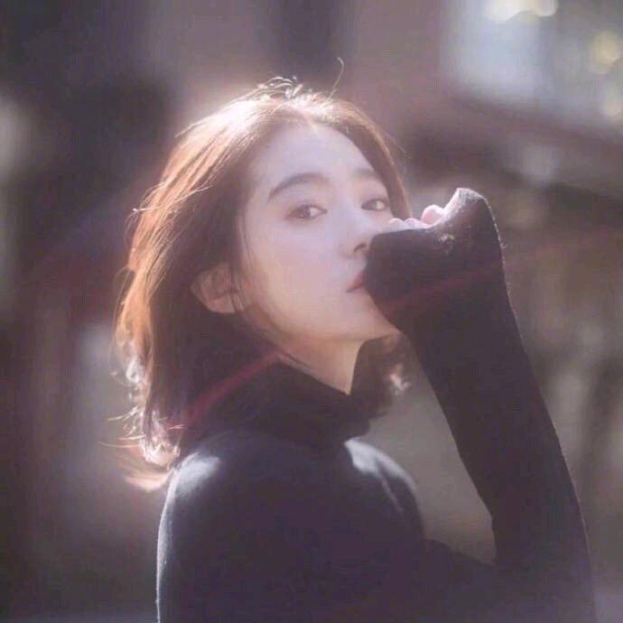 小韩韩   .