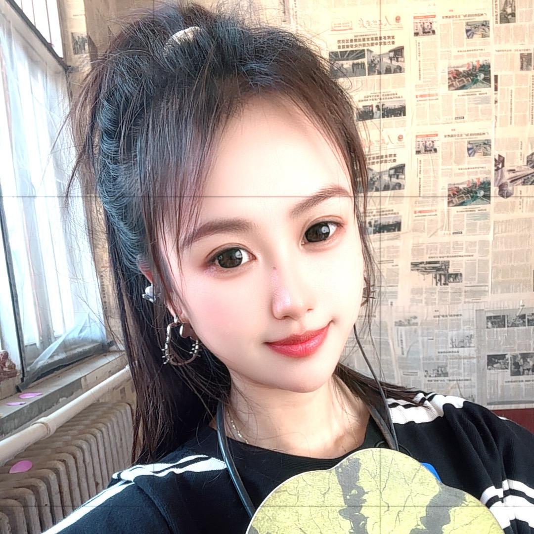 乐 然