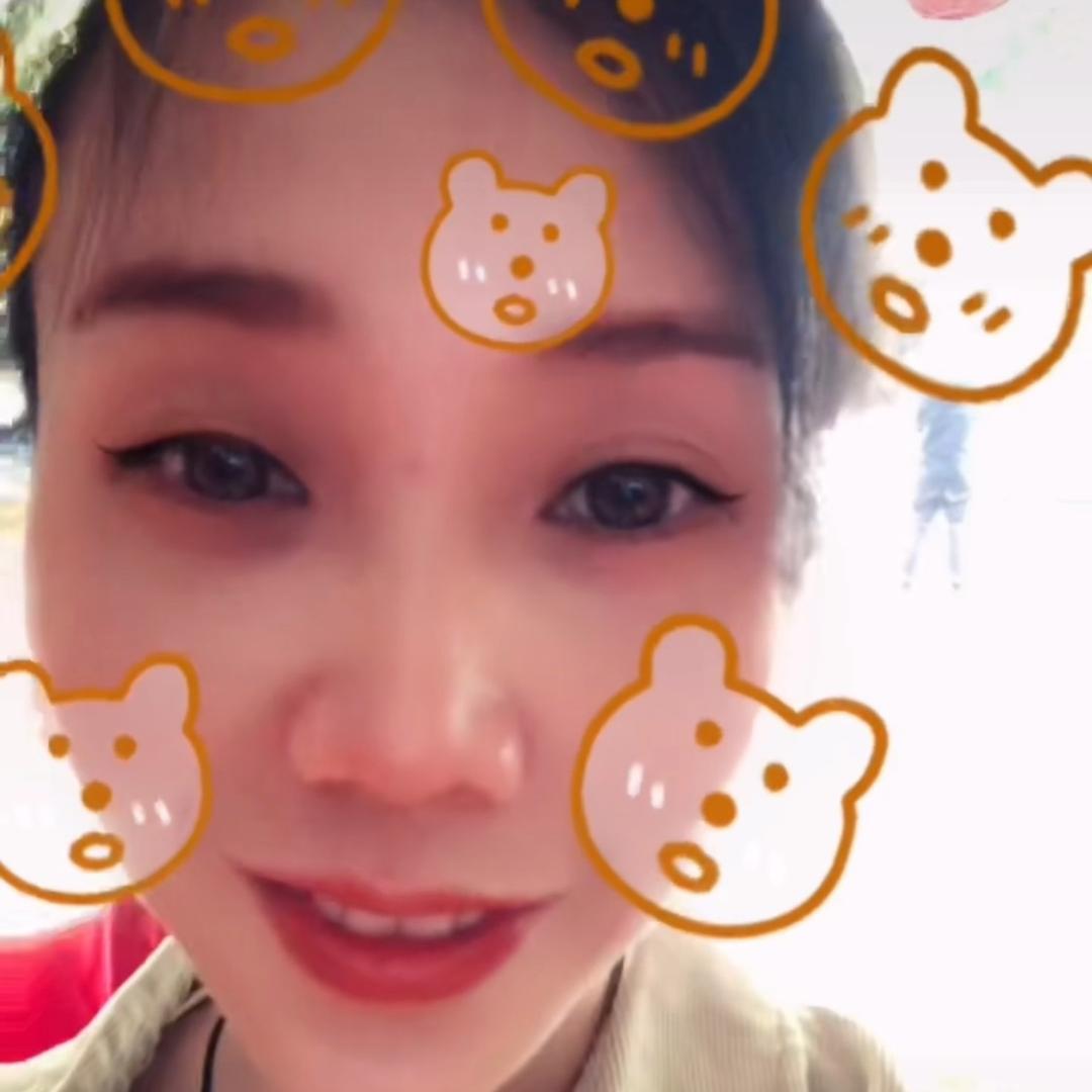 蒙自辣妹子湘菜馆