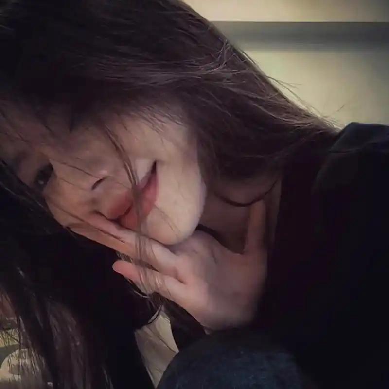 小余不爱吃🐟。