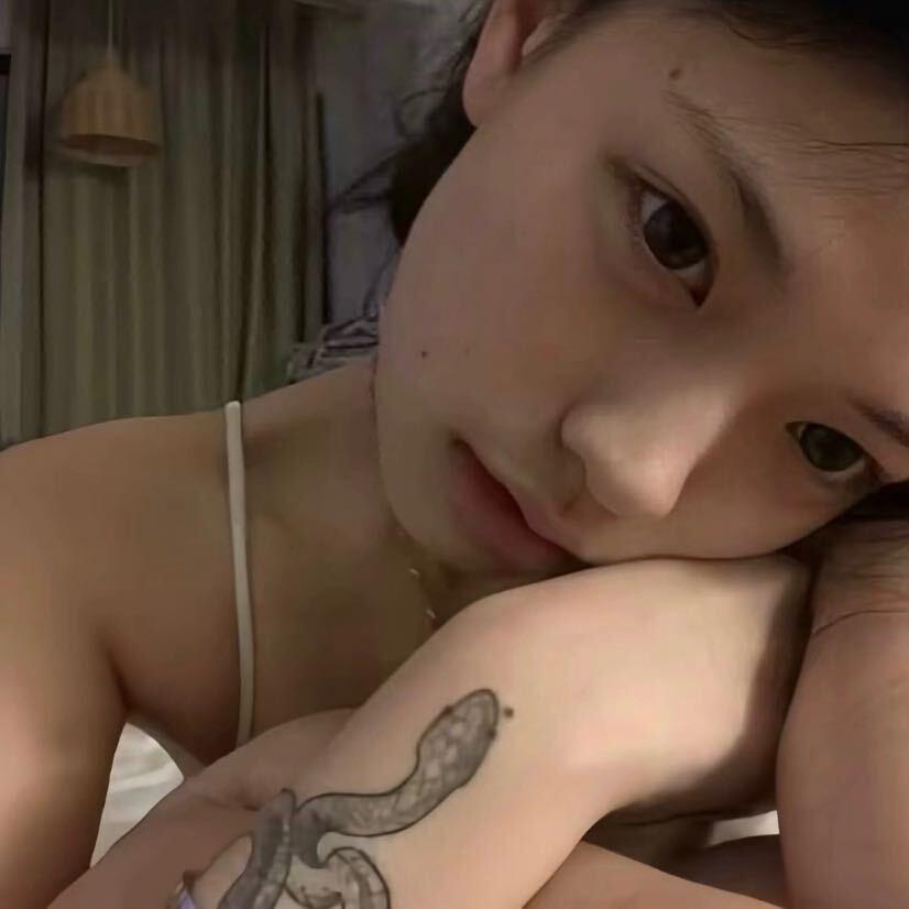 左耳.