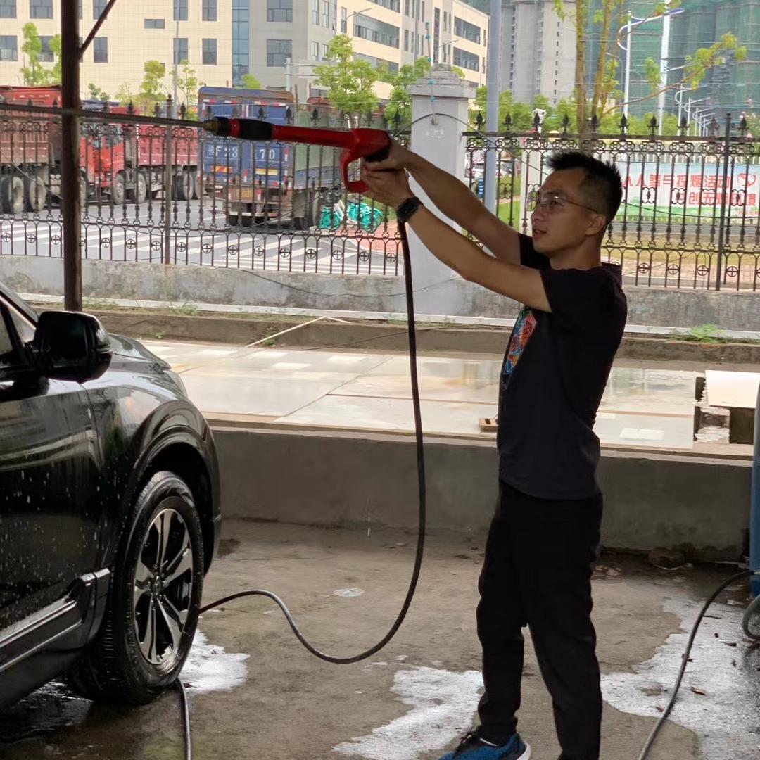 美丽姐高定原创设计