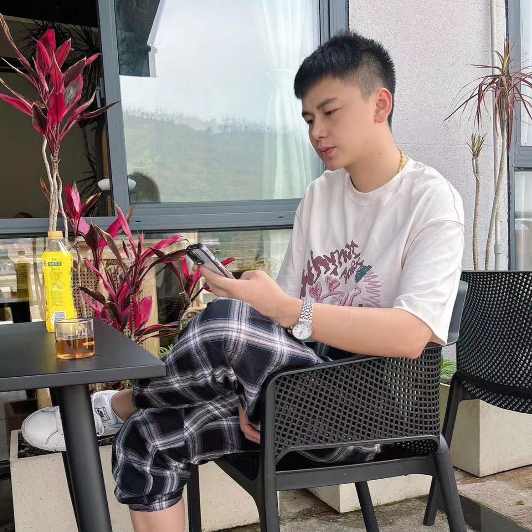 陈东东