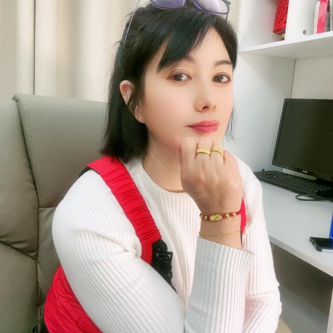 70后老板娘(找老伴)