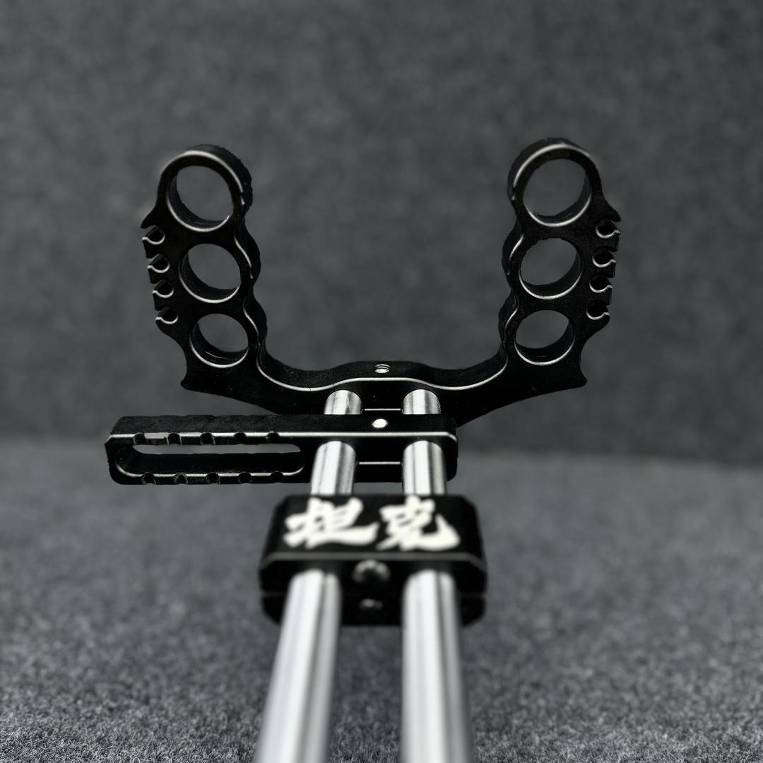 狼王坦克华子工厂