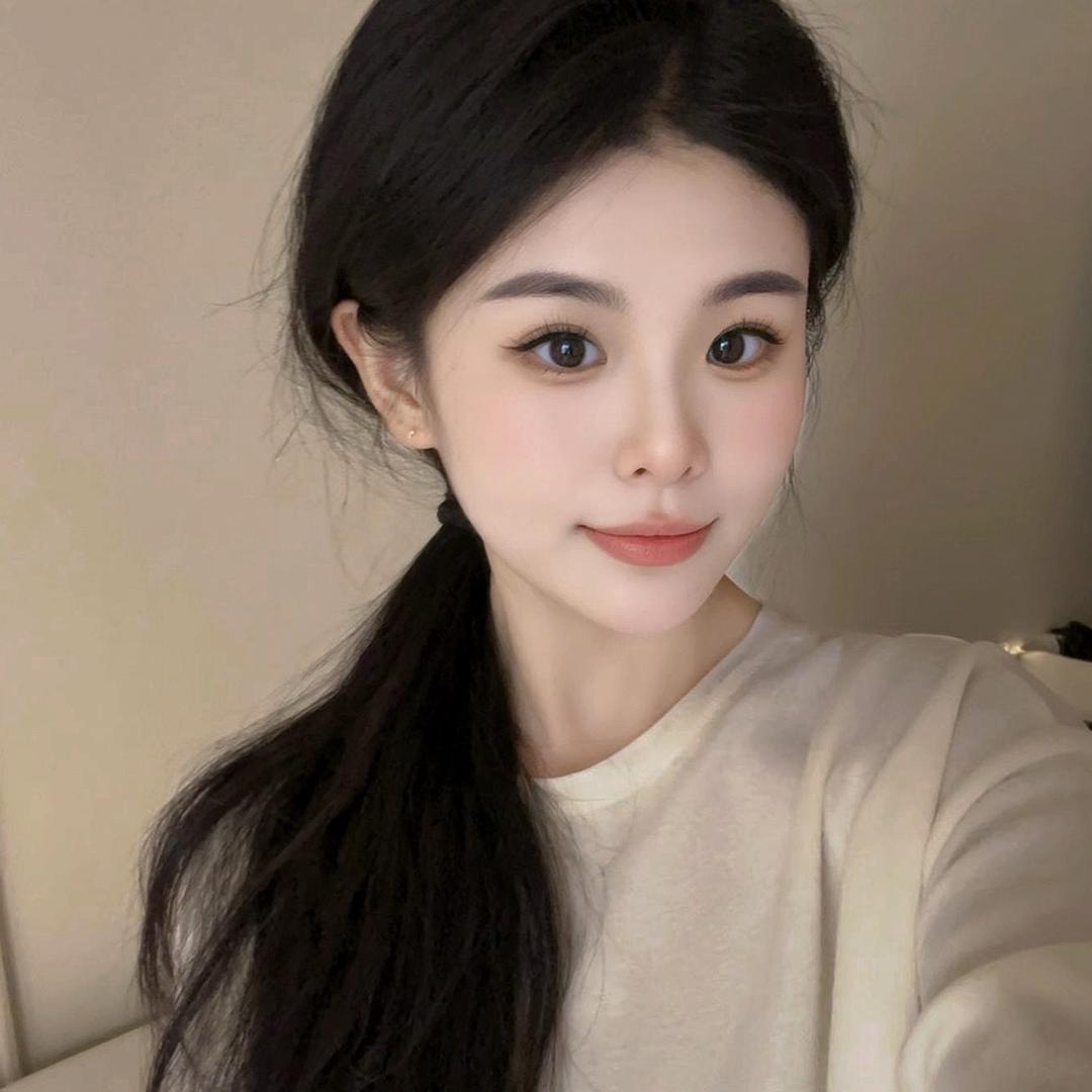 ·     只会比耶